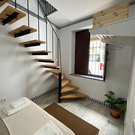 Estudio Con Encanto En El Corazon De Triana Apartment